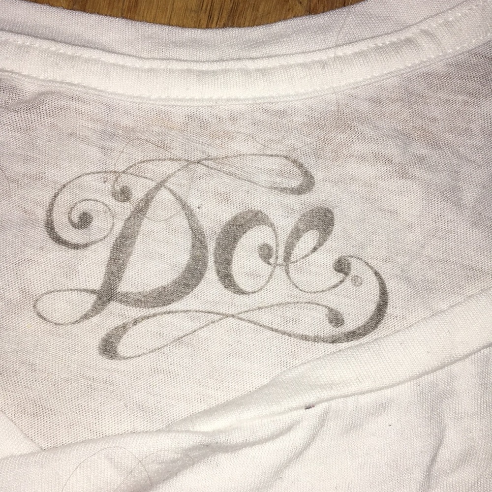 2 Muscle tees - Picture 2 of 5